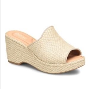 NIB Women's Lilah Raffia Cream Espadrilles sz 10M